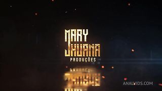 Bbw doing a DP with her toys - Mary Jhuana