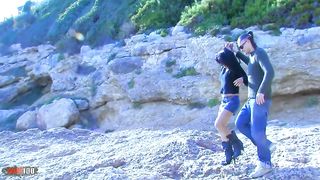 Sex Threesome on a public beach with Yesenia Rock and Jessica Bitch
