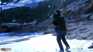 Sex Threesome on a public beach with Yesenia Rock and Jessica Bitch