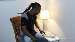 I invited my neighbor to shower in my apartment