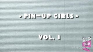 Ashlyn is getting excited; She sees Rayveness in black lingerie! Don't miss this hot fantasy!