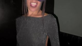 NOVINHA FODE COM 2 NO SWING E DEPOIS NA RUA COM CORNO