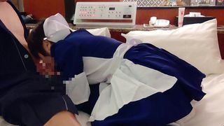 かわいいナースのコスプレの女の子にしゃぶられたい 素人撮影 クンニ 中出し