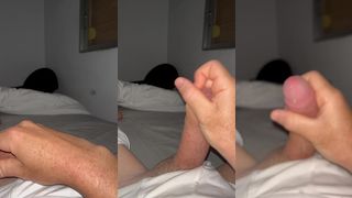 SOLTANDO MUCHA LECHE