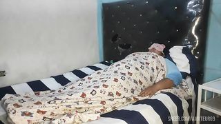 mi madrastra Quiere follarme en su cama mientras todos no estan en la casa siempre eh tenido la fantasia de follarme a mi madrastra