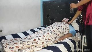 mi madrastra Quiere follarme en su cama mientras todos no estan en la casa siempre eh tenido la fantasia de follarme a mi madrastra