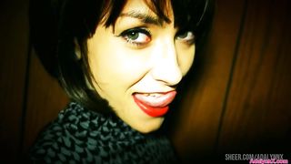 AdalynnX - ButtPlug Fun Before A Night Out