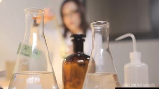 Anal Queen Alysa Craves Anal Creampie!!