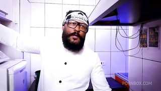 Sex in the kitchen with swapping women