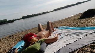 ARIELA RIDER BEACH NAKED