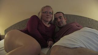 SHE S SHY BUT YOU CAN SEE THAT LIKE COCKS