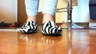 ITALIAN GIRL WITH SWEATY BALLET FLATS