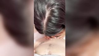 اوسخ سكس مصرى فضيحة شرموطة مصرية مطلقة مع مندوب مبيعات لابسه شورت فاجر و الواد ركب فوقيها لحد ما نطرهم فى كسها