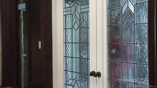 Busty Ebony MILF Diamond Jackson gets her pussy licked by sexy brunette Elexis Monroe