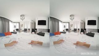 Only3x VR 5K - Shrima Malati is the boss's daughter and she acts on it well