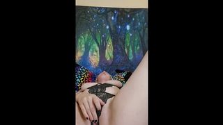 GORGEOUS AMATUER MILF MASTURBATING IN BLACK LACE