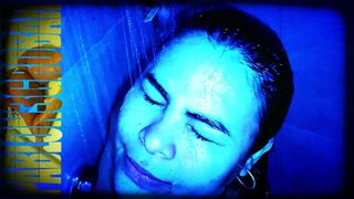 COLOMBIAN BBW SHOWER CUM DRANKING CHAMP