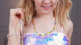 FIRST BBC! SEXY TEEN SIA FLORENCE TASTE BIG BLACK COCK FOR THE FIRST TIME EKS371