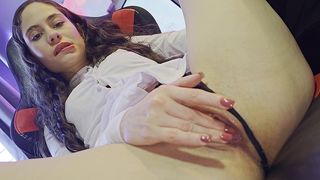 I M YOUR FUCKING NURSE LOOKING FORWARD TO FUCKING YOU!