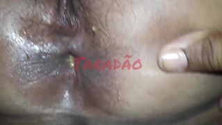 SOCANDO NA GARGANTA E NO RABO