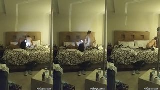 TRIO CON DOS MORRITAS DEL BARRIO