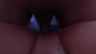 O CARA SO IA ESFREGAR NA BUCETA DA MINHA ESPOSA MAS ACABOU GOZANDO E METENDO FILHO DA PUTA SAFADO METEU PORRA DENTRO DA XOTA DELA