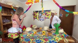 NOITE DE SAO JOAO COM ESSAS DELICIAS, 1 CENA A FOGUEIRA ESTA QUEIMANDO. 5 CAPITULOS DE MUITO SEXO