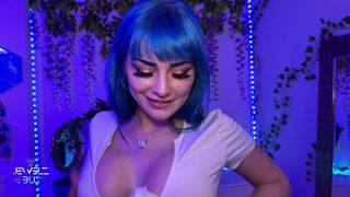 NEW - I put on a new outfit just for you... I want you to fill me up