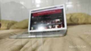 POV Jumpin From Hole to Holes w Novinhas Eva Perez & Kyra Sex