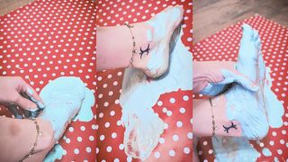 TRANS GIRL GET A LITTLE MESSY WITH SOME FRESH PAINT