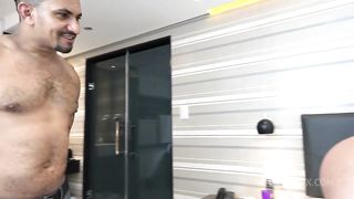 ANAL - BIG DICK FUCKS MATURE POMPOARISTA'S ASS