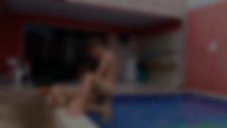 METE EM PE !!! METE D LADOO !!!! MAMADA NAO PODE FALTAR !!! NA PISCINA TUDO DE BOM !!!