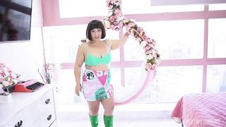 Brazilian nympho opening her asshole for everyone in the building in front of you to see