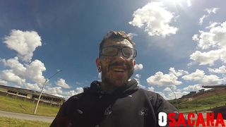 ENTREI NUM LOCAL ABANDONADO PRA BATER PUNHETA