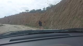 VIEJO PUERCO ENCUENTRA A MORRITA PUTIPOBRE DE COLONIA MARGINAL Y LE OFRECE DINERO POR USARLA COMO BOLSA DE SEMEN, JOVENCITA REAL, NO FINGIDO 18 YO - SUBTITULOS EN INGLES - COMPLETO #1