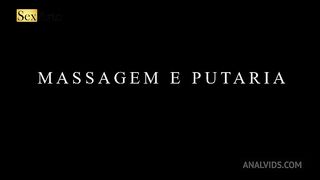 Masseur please squeeze my pussy