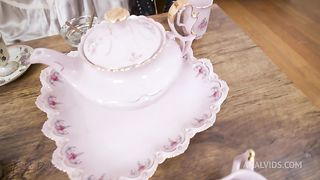 Eden Does .... Anna de Ville party with big toys (Big Gapes Prolapse)