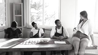 Curvy Slut Taylee Woods DP’d by 3 BBCs for Car Accident GP2281