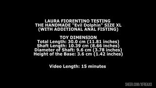 Laura Fiorentino Testing The Handmade Dolphin Size XL (With Additional Anal Fisting) TWT240