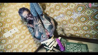 ANAL gapes and PISS on books and TOYS - PEE, ANAL, ATM, Toys (goth, punk, alt porn) ZF060