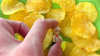 GIANTESS: MIA S MIMI GIANTESS MOUTH TOUR