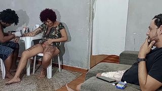 NAO RESISTI AO TESAO E ACABEI TOMANDO E LEITE QUENTE PAU ENQUANTO ERA TATUADA