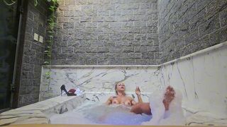 IT WAS JUST FOR A SMOKO BUT I GOT HOT AND HAD AN ORGASM.