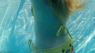 JUMP OUT OF THE WATER :)