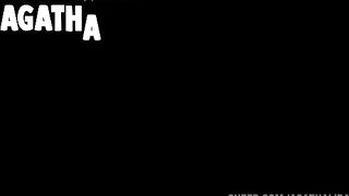 Tive um duplo orgasmo com o sarado gozando no meu rabo