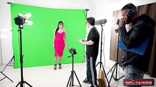 The forecast host can't resist and does a hot anal