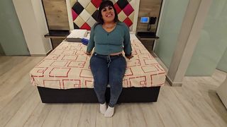 CURVY ARGENTINA NOS ENSENA SUS HABILIDADES SEXUALES EN UN MOTEL