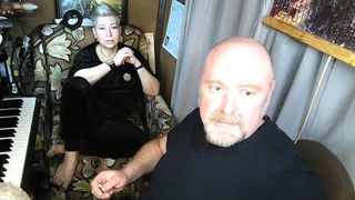 THE FUN OF A MATURE MARRIED COUPLE ON THE CRAMPED BALCONY OF A MOSCOW APARTMENT-4... (FULL VERSION)