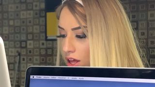 RESENHA EM CASA COM AS GATAS