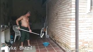 Fui pintar a casa da Ines Ventura mais ela falou k nao tinha grana para me pagara entao ela me pagou com sexo mais eu adorei a patroa e uma delicia